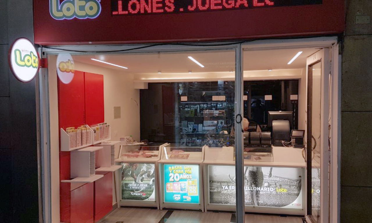 Mobiliario local comercial 